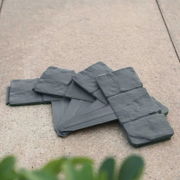 Professional 20-Piece Pebble Effect Plastic Garden Lawn Edge Suite