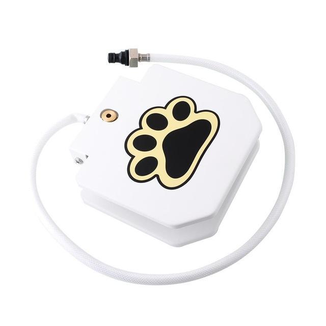 Outdoor Fresh-Flow Step-Activated Pet Water Fountain