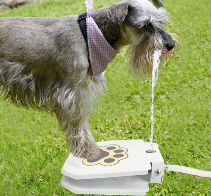 Outdoor Fresh-Flow Step-Activated Pet Water Fountain