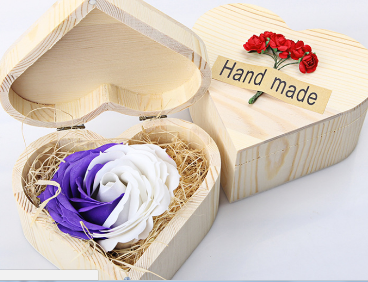 Legacy Love Handmade Soap Flower Heart-Box Suite